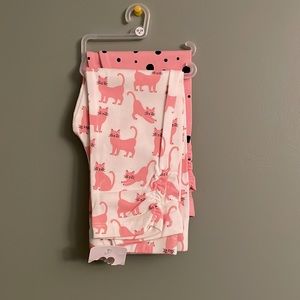 Children Place set of 2 leggings size 18-24 M